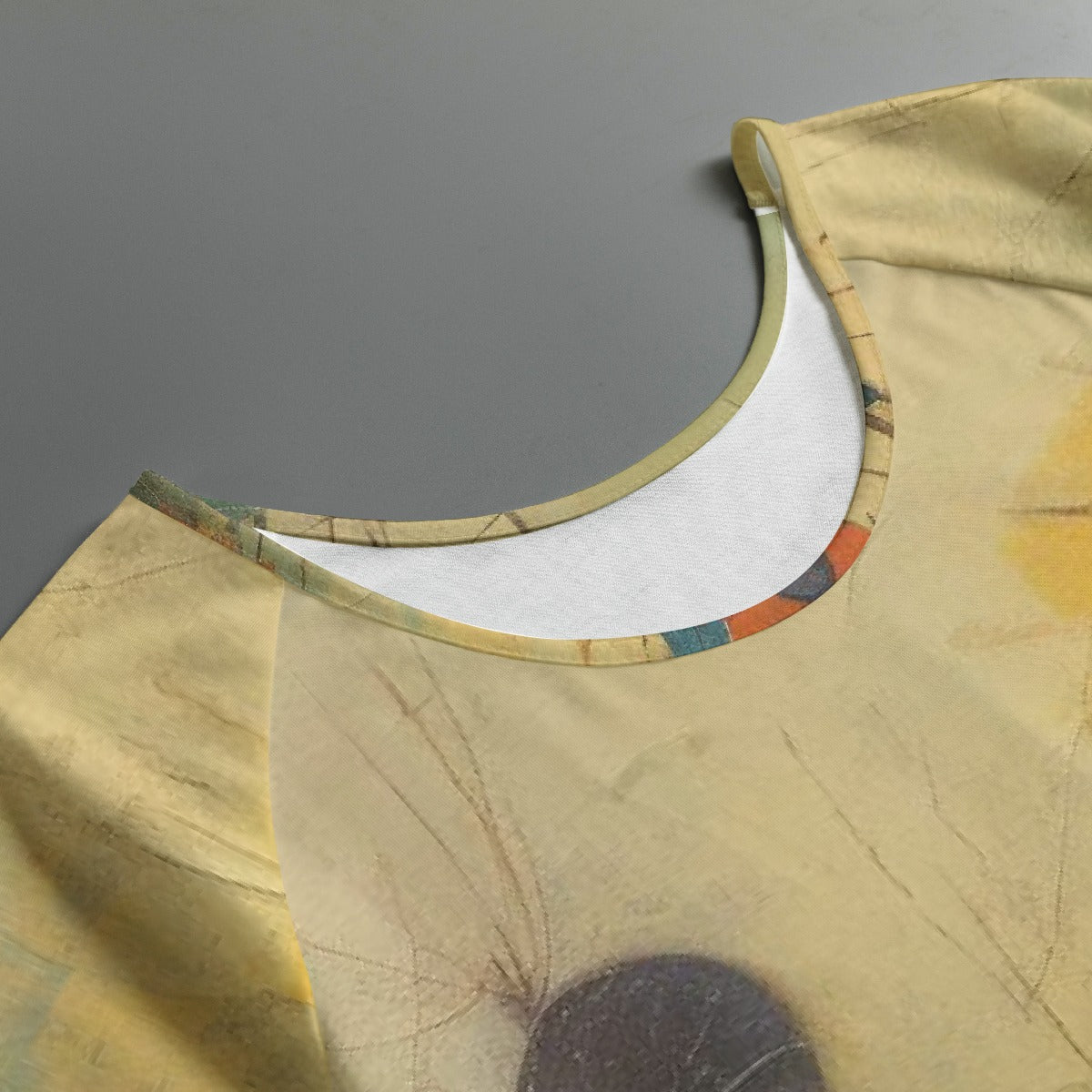 All-Over Print Women's Round Neck T-shirt With Raglan Sleeve