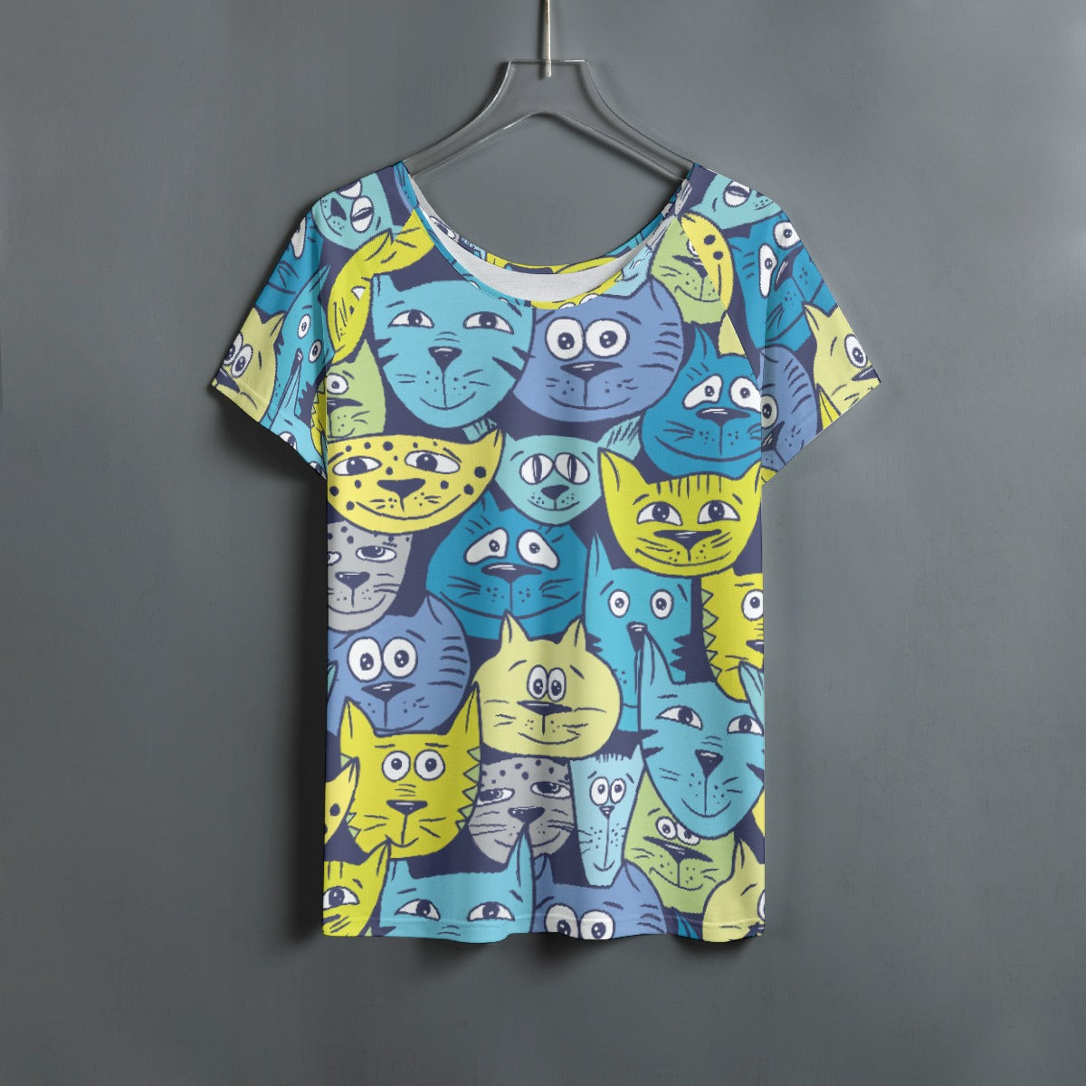 All-Over Print Women's Round Neck T-shirt With Raglan Sleeve