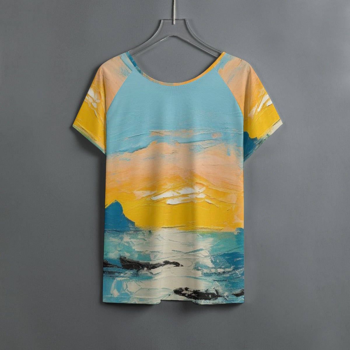 All-Over Print Women's Round Neck T-shirt With Raglan Sleeve