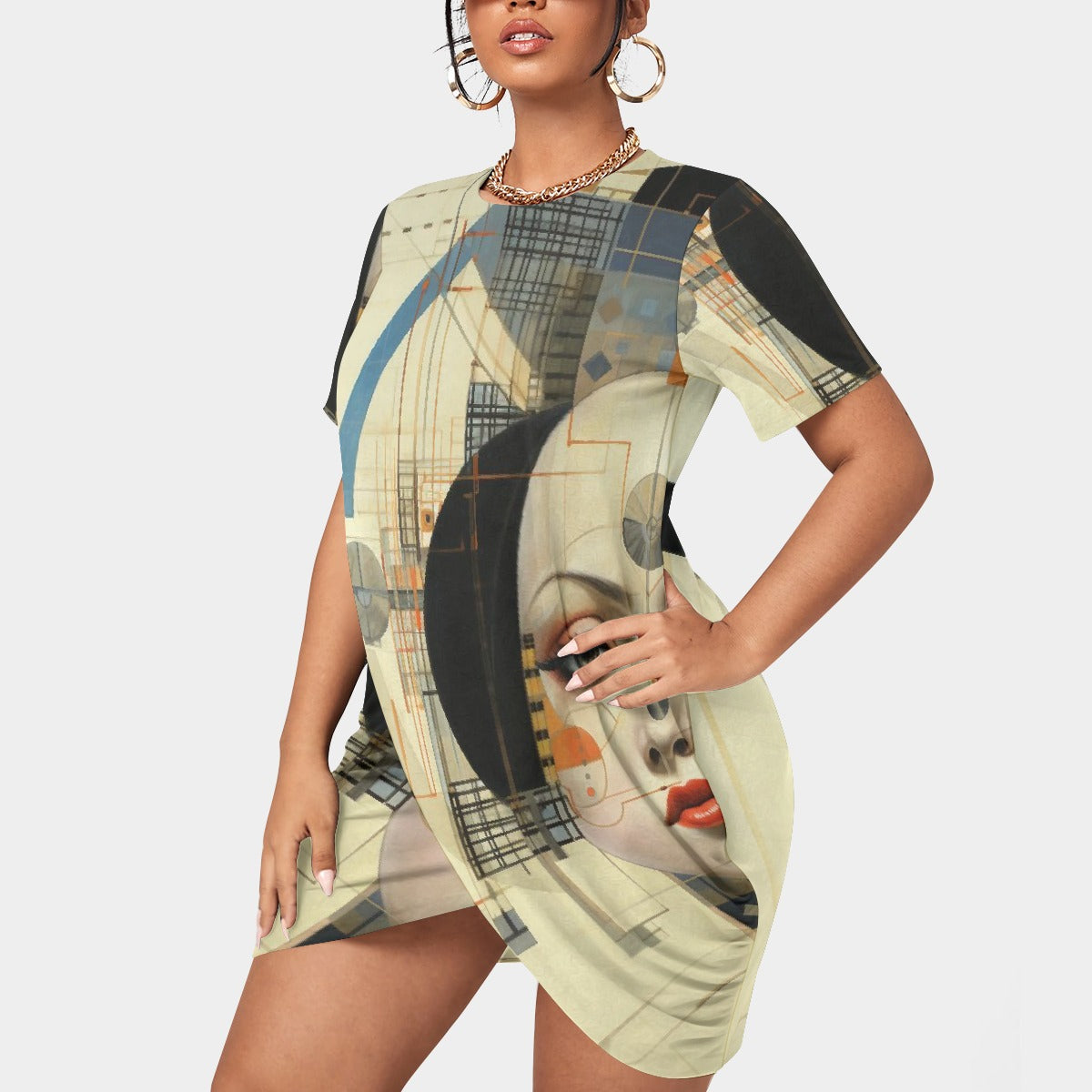 All-Over Print Women’s Stacked Hem Dress With Short Sleeve（Plus Size）