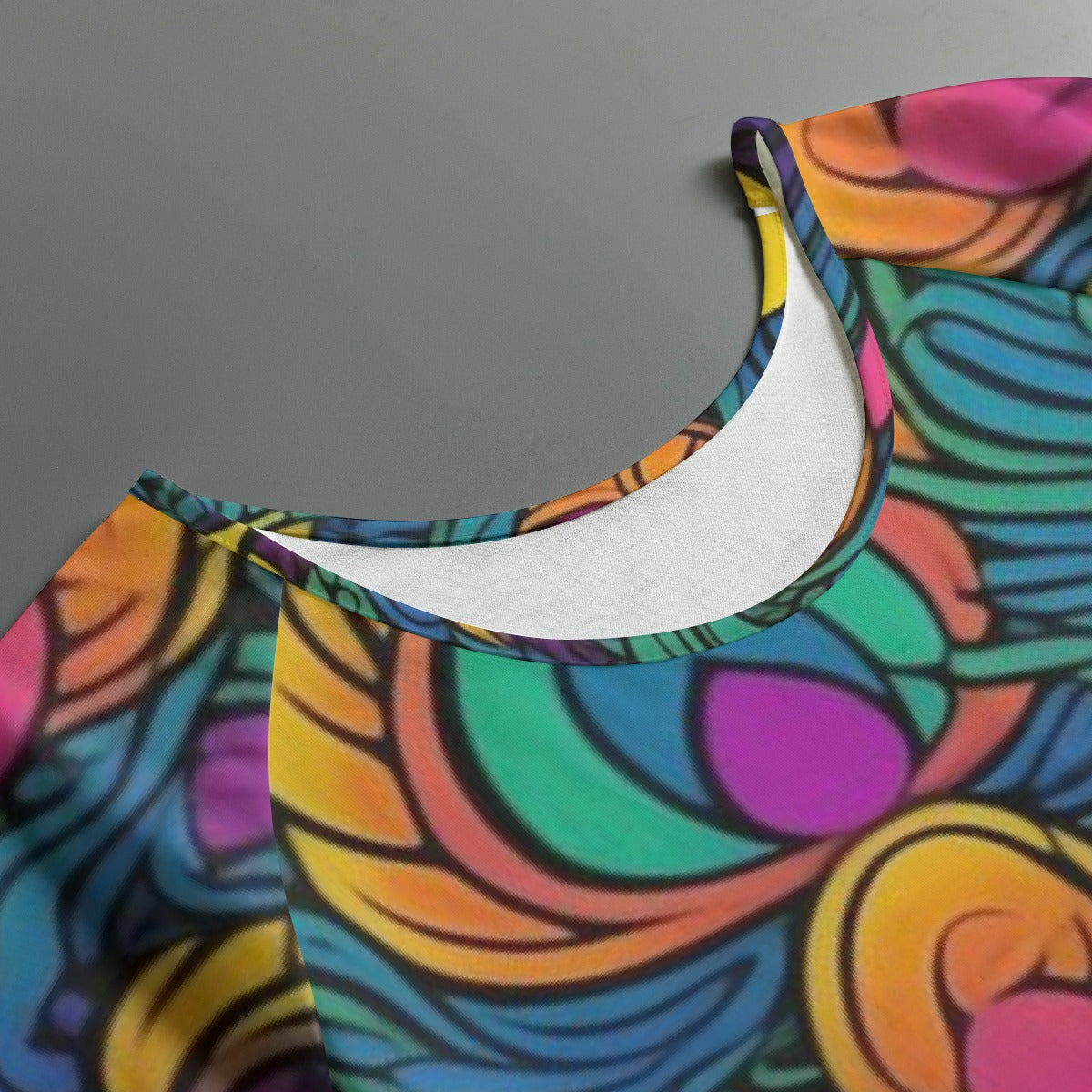 All-Over Print Women's Round Neck T-shirt With Raglan Sleeve