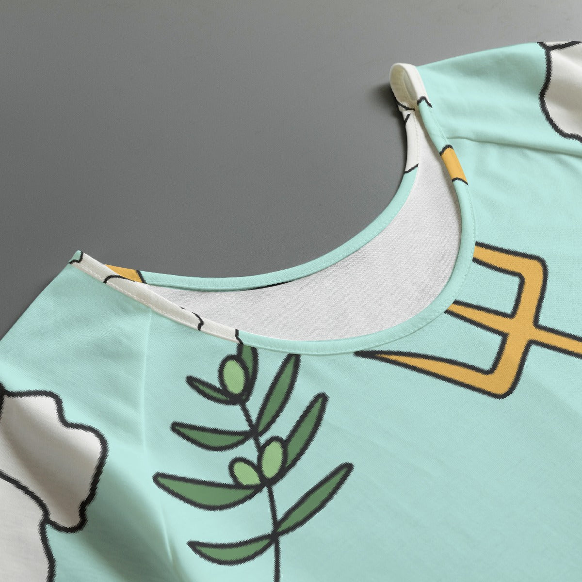 All-Over Print Women's Round Neck T-shirt With Raglan Sleeve