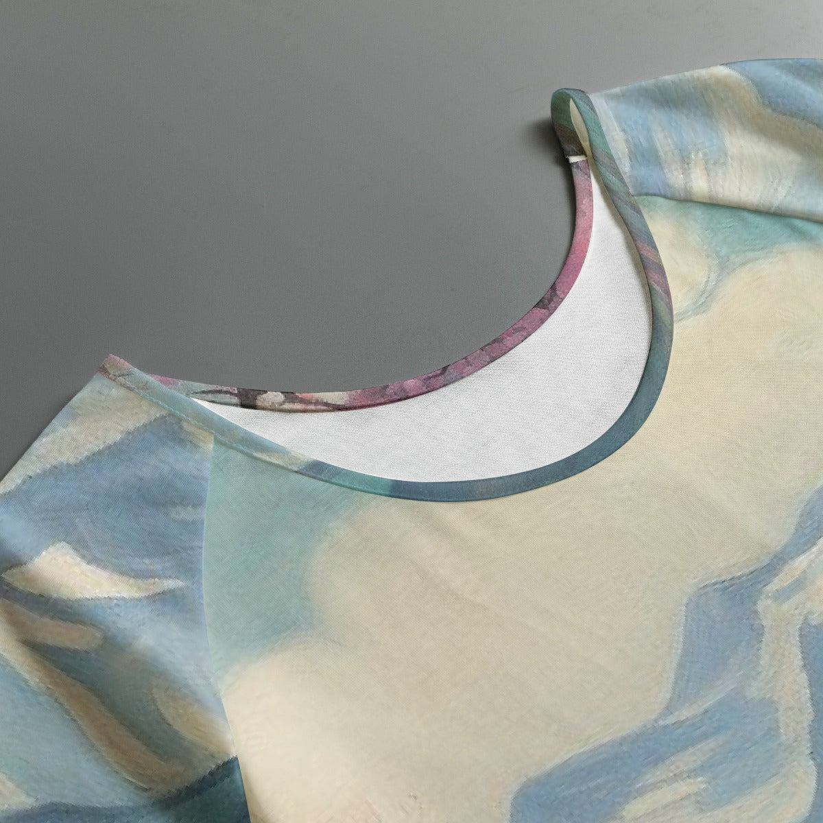 All-Over Print Women's Round Neck T-shirt With Raglan Sleeve