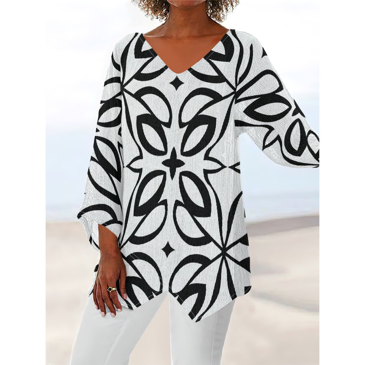 All-Over Print Women's V-neck T-shirt With Irregular Hem