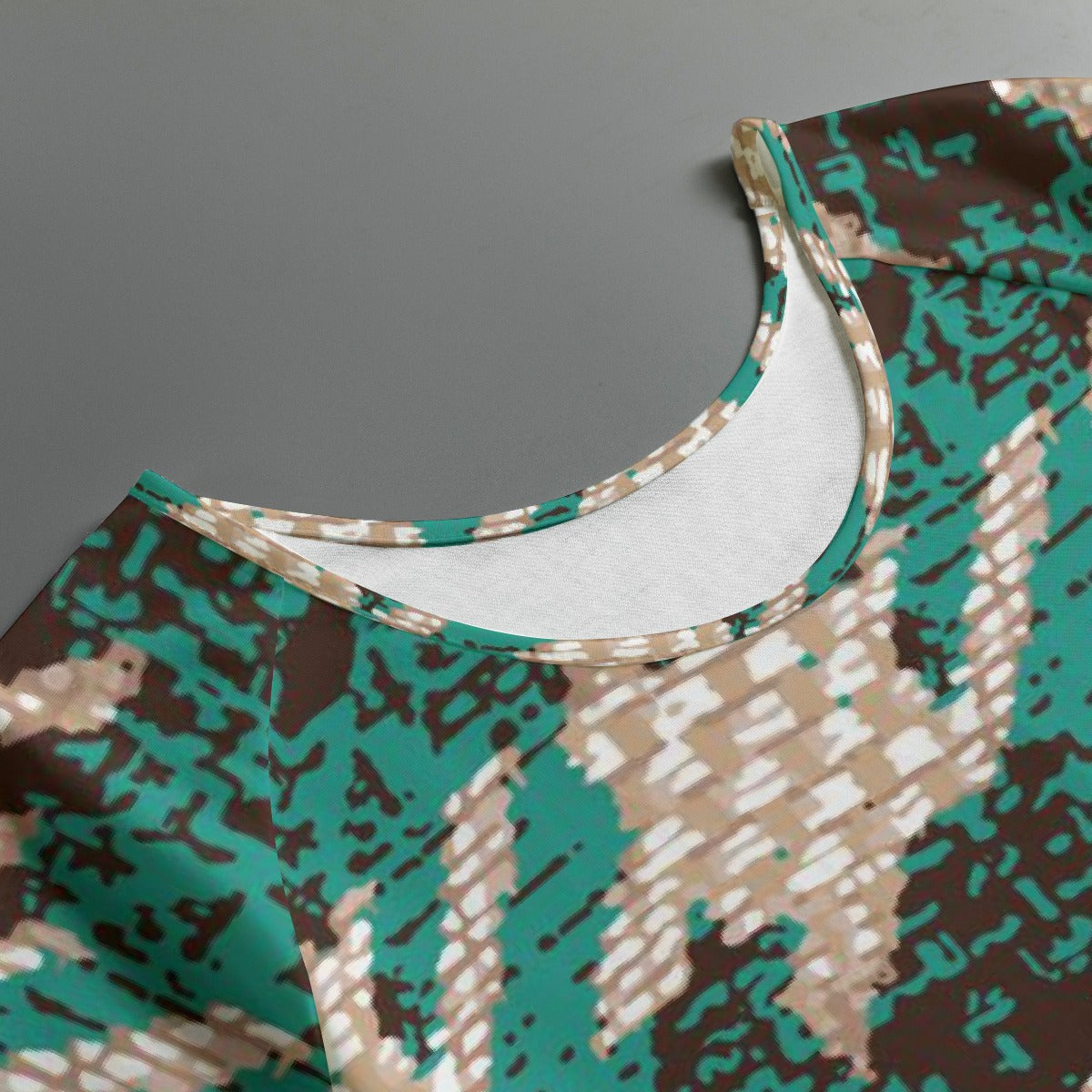 All-Over Print Women's Round Neck T-shirt With Raglan Sleeve
